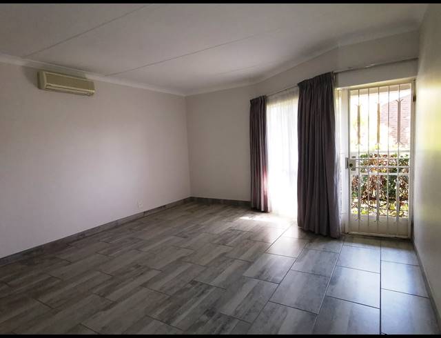 2 BEDROOM APARTMENT FOR SALE IN ROBINDALE